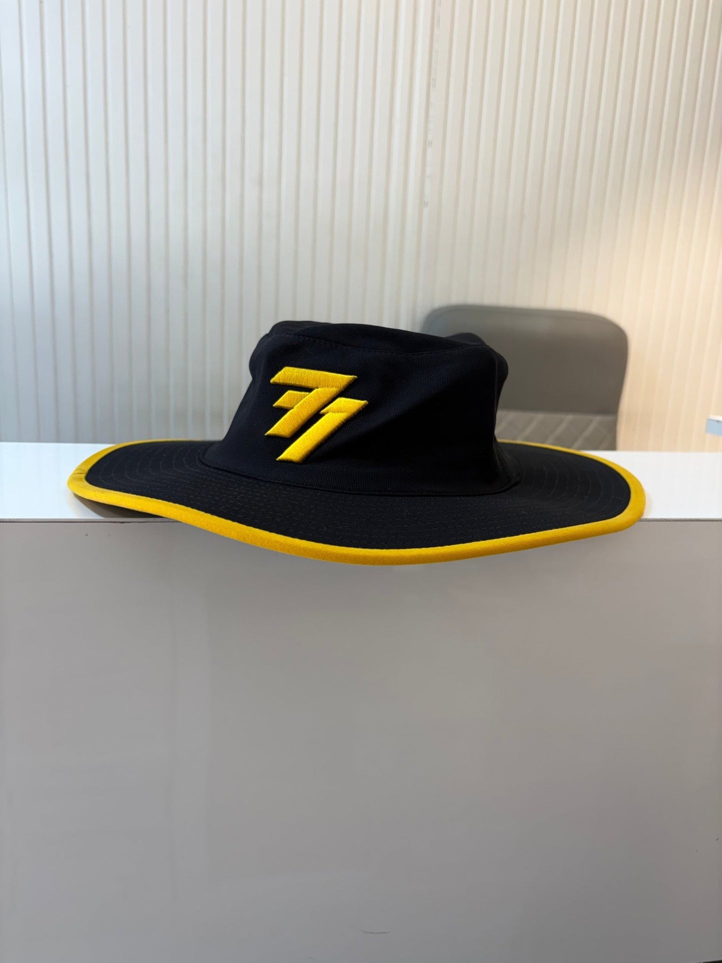 77 HAT - GLOW BLACK - 77sports in