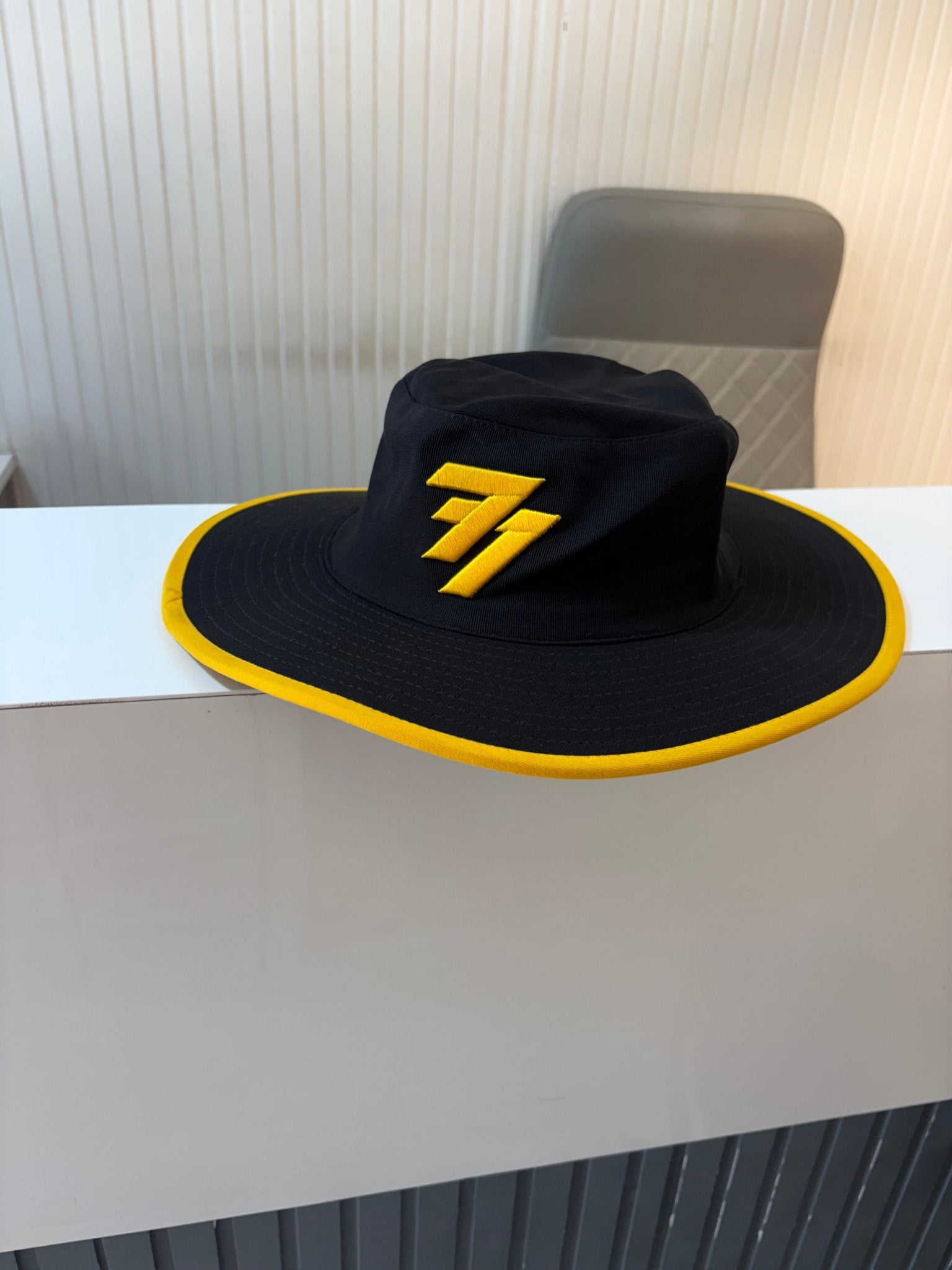 77 HAT - GLOW BLACK - 77sports in