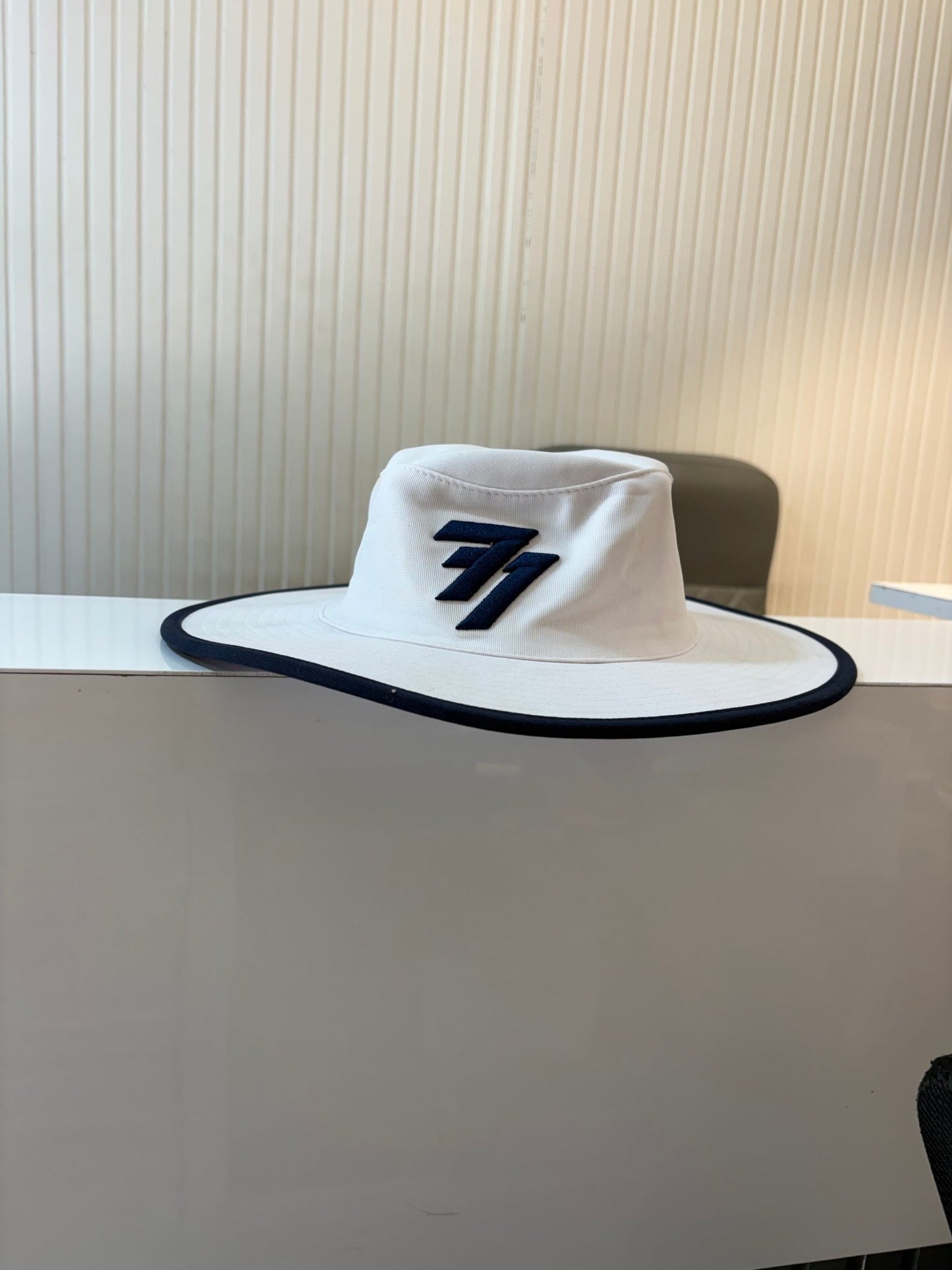 77 HAT - GLOW WHITE - 77sports in
