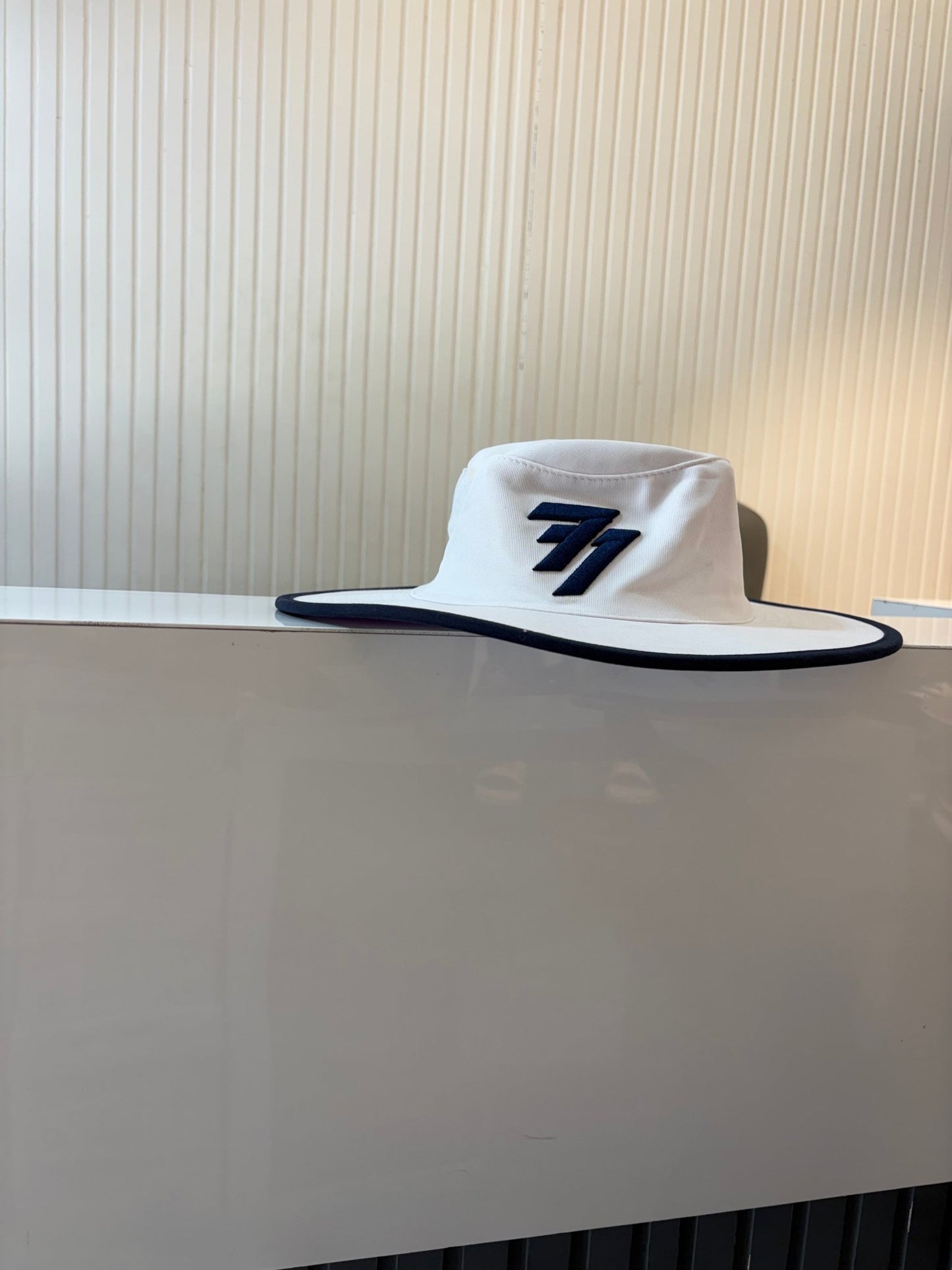 77 HAT - GLOW WHITE - 77sports in