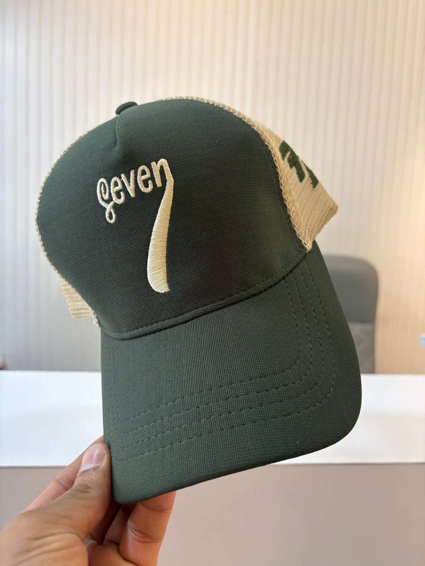 Seven 7 - Olive beige netted flexi premium cap