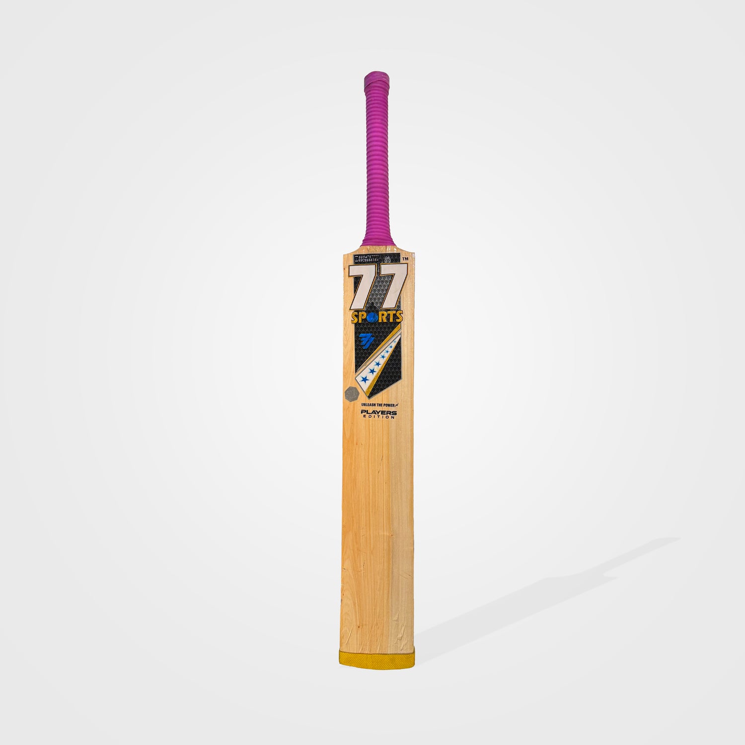 Non Scoop Premium Hard Tennis Bat – Well Balanced, Powerful Punch