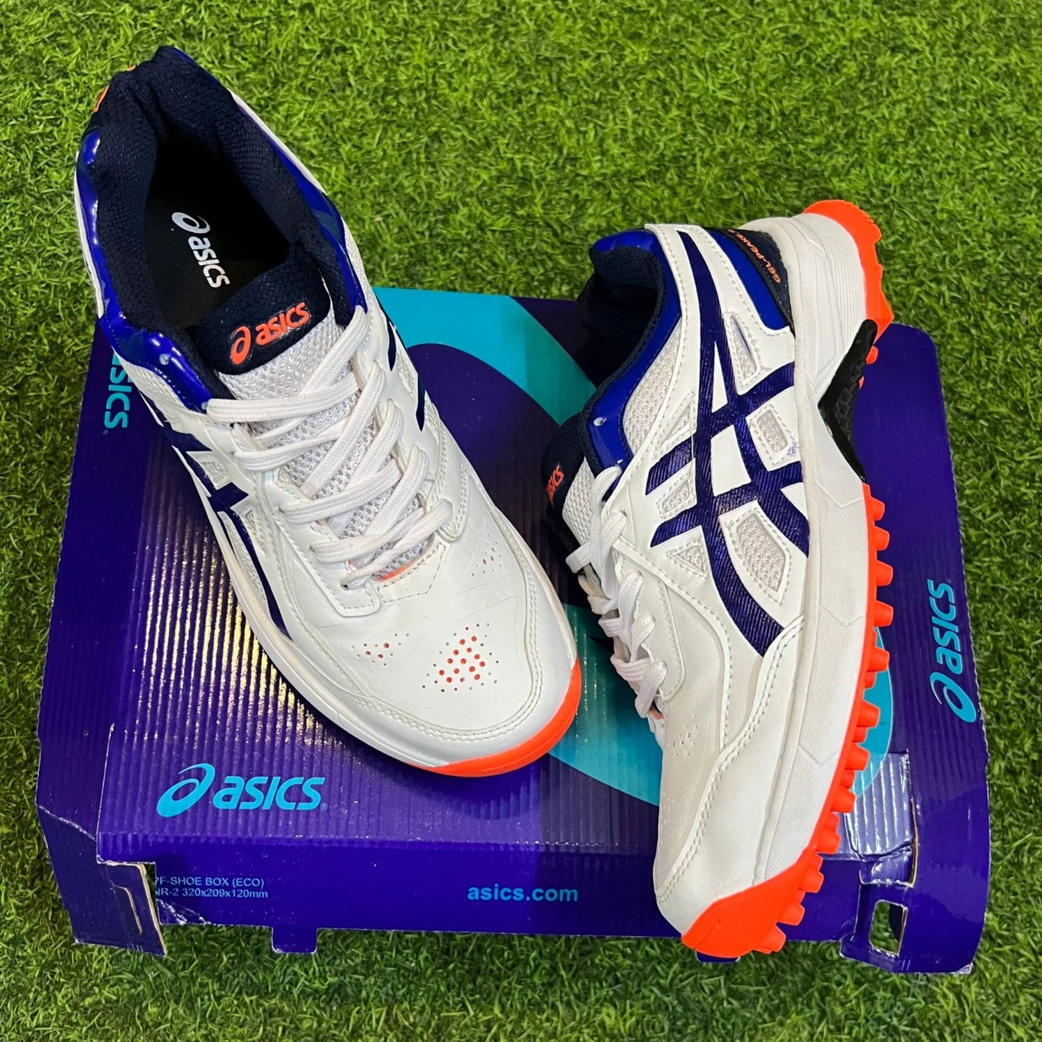 Asics 7a Quality Shoes With Top Grip | Sports Shoes