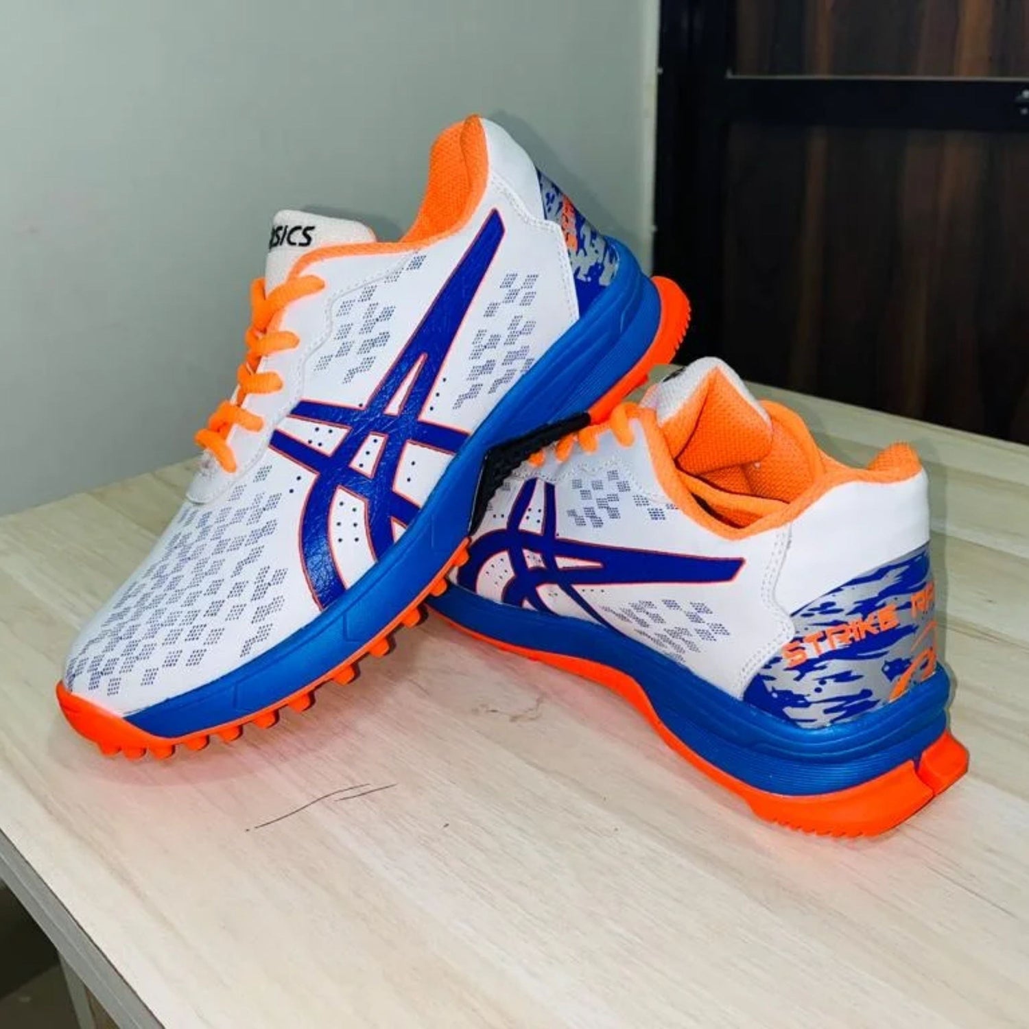 Asics Strike Rate FF | Cricket Shoes