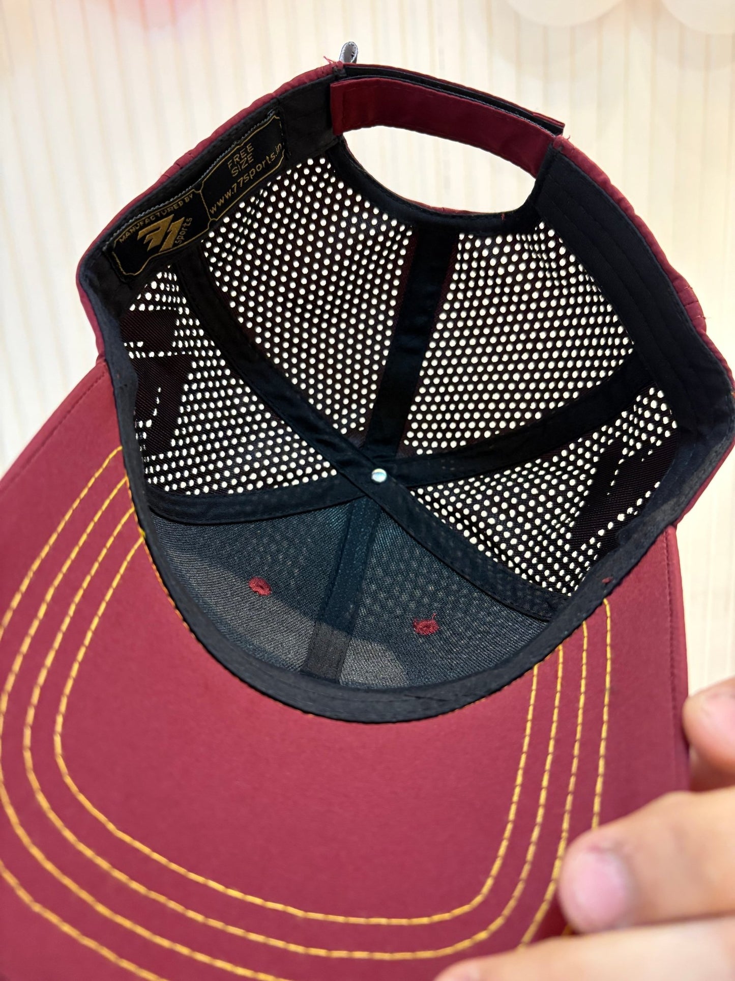 BOLD 77 CAP - FLEXI AIRHOLE RED MAROON - PREMIUM CAP - 77sports in