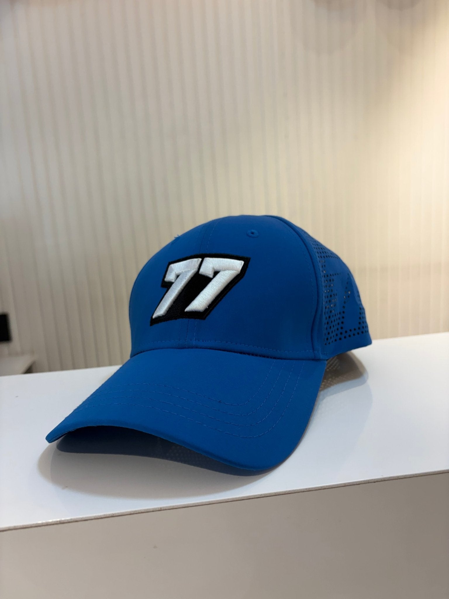 BOLD 77 CAP - FLEXI AIRHOLE ROYAL BLUE - PREMIUM CAP - 77sports in