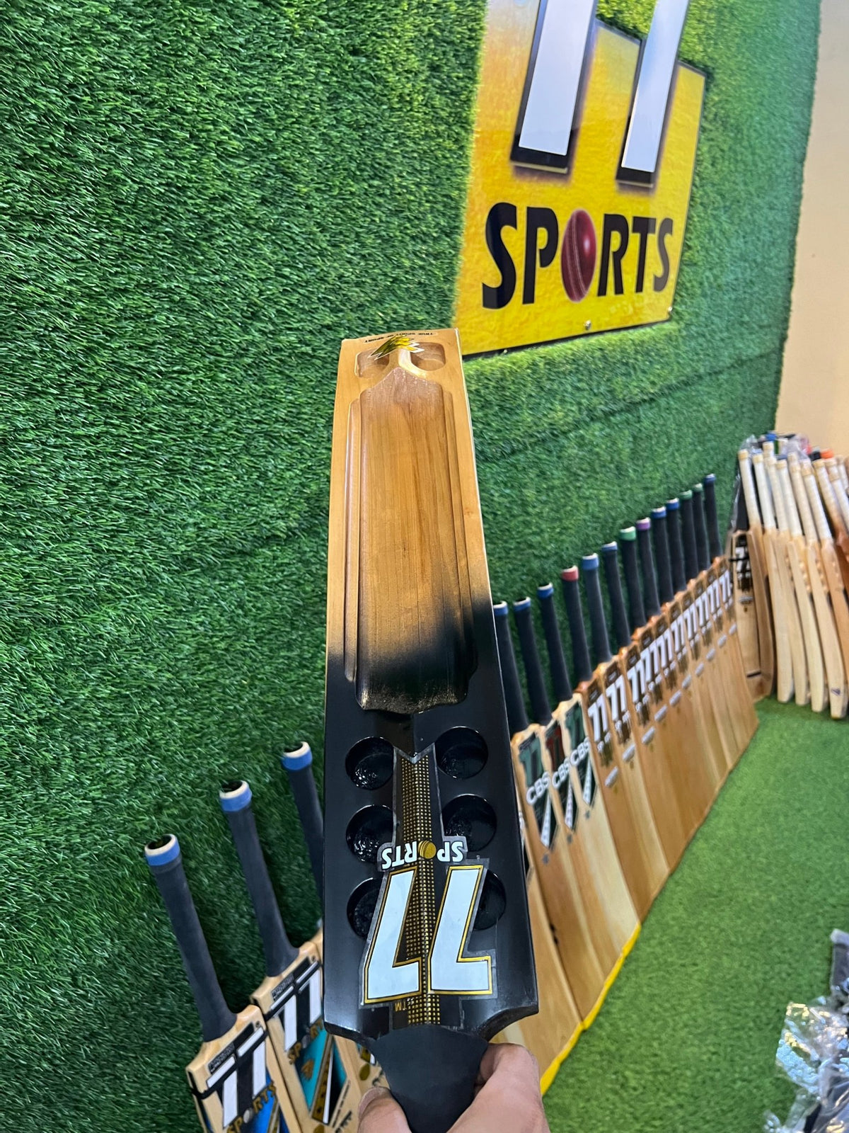 DESTROYER GOLD EDITION HARD TENNIS DOUBLE BLADE BAT - 77sports in