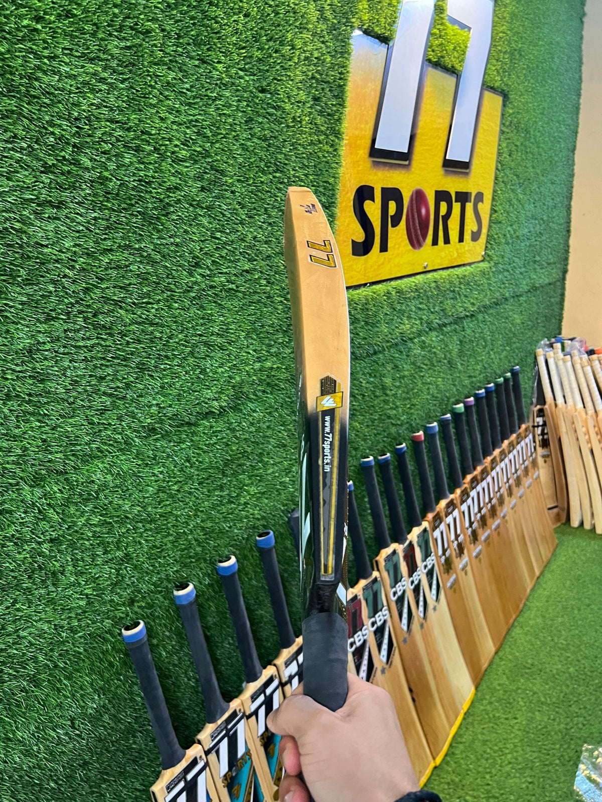 DESTROYER GOLD EDITION HARD TENNIS DOUBLE BLADE BAT - 77sports in
