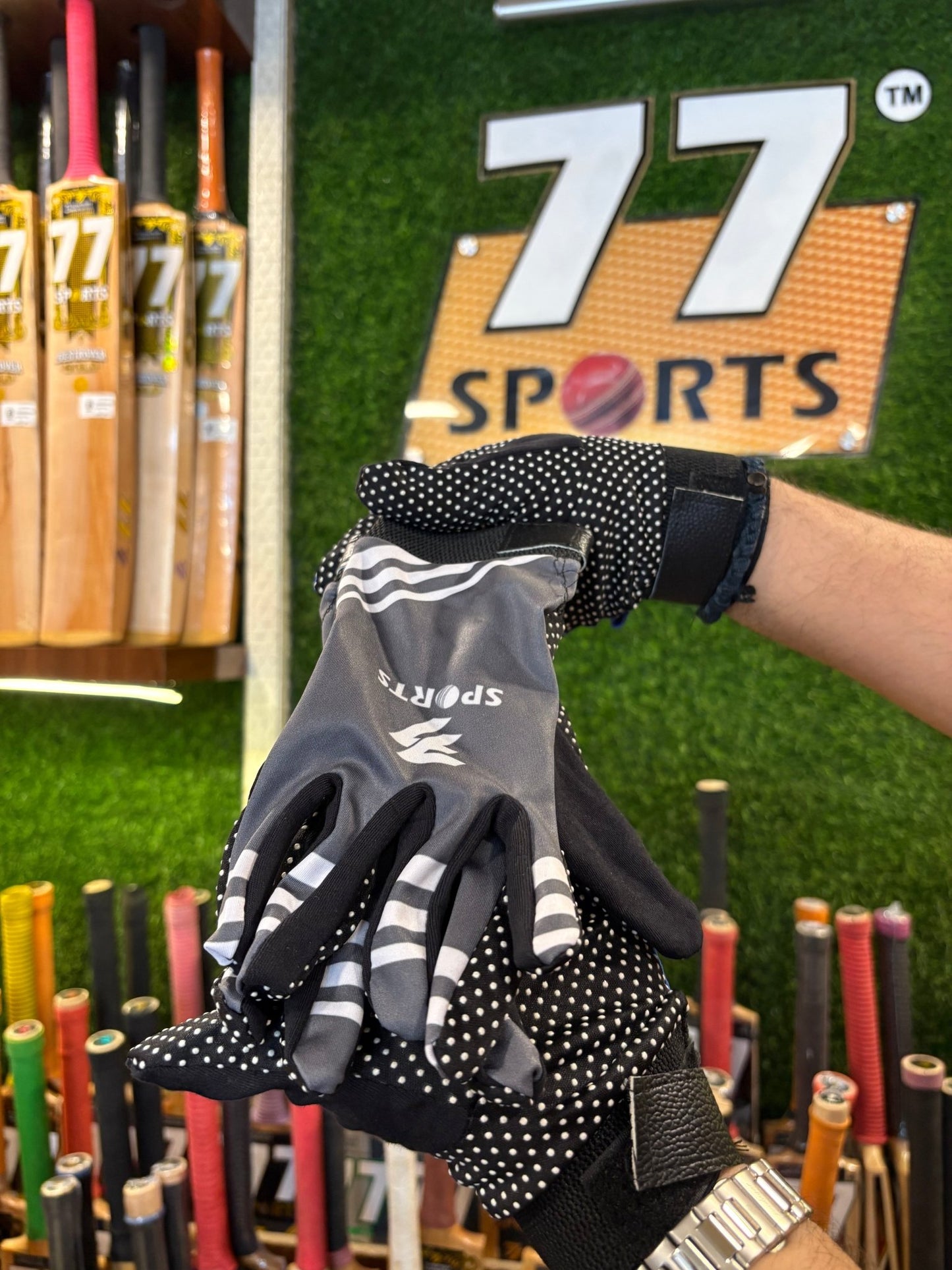 Dotprint Challenger Batting Gloves ￼ - 77sports in