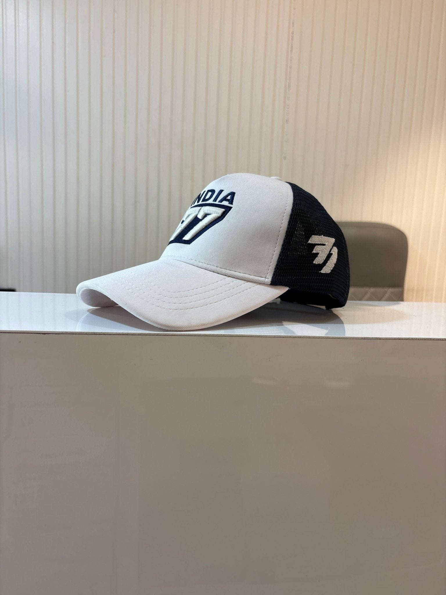 INDIA 77 - BLAZING WHITE CAP WITH MESH - 77sports in