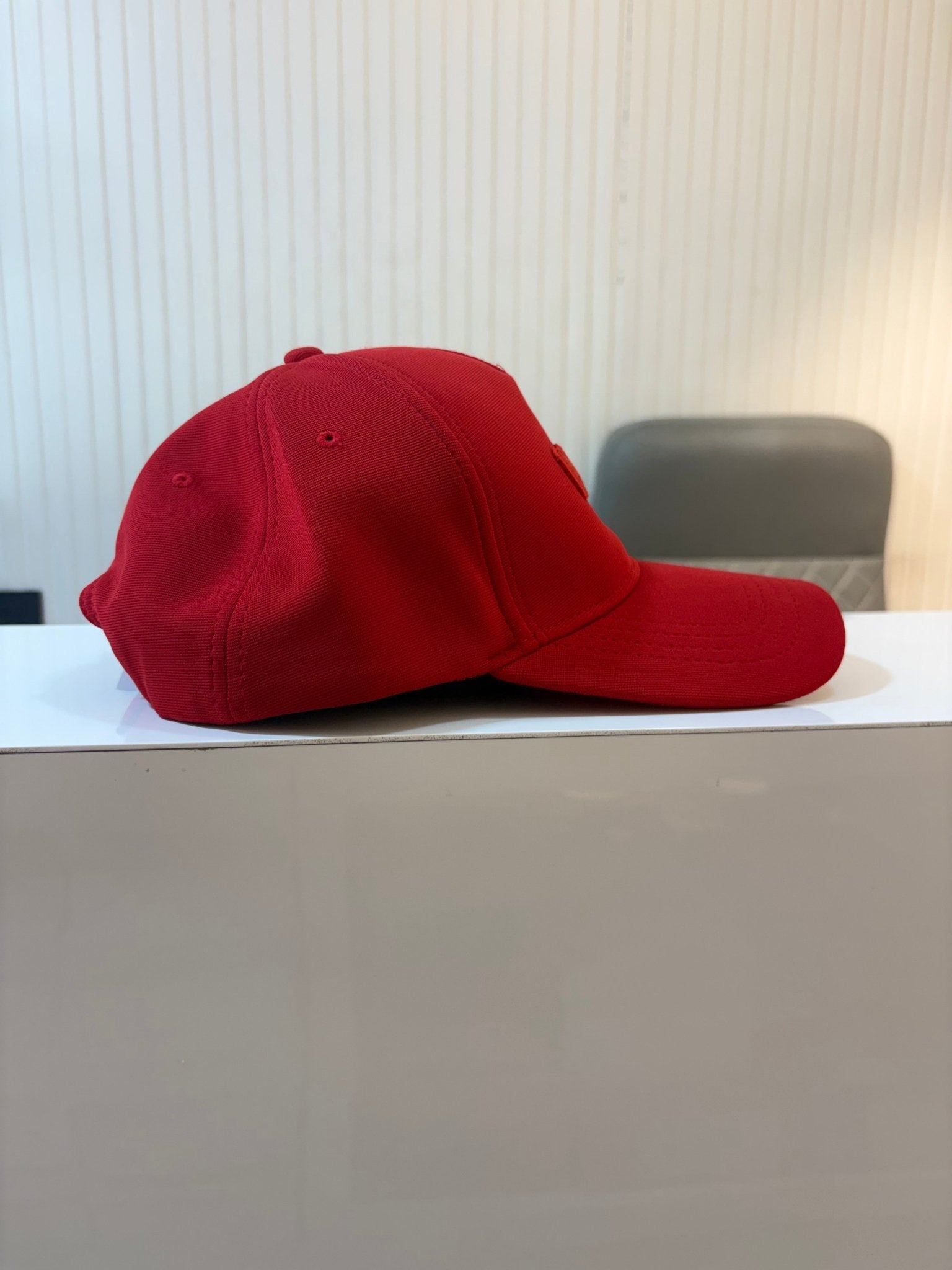 NYC BLAZE RED - FLEXI PREMIUM CAP - 77sports in