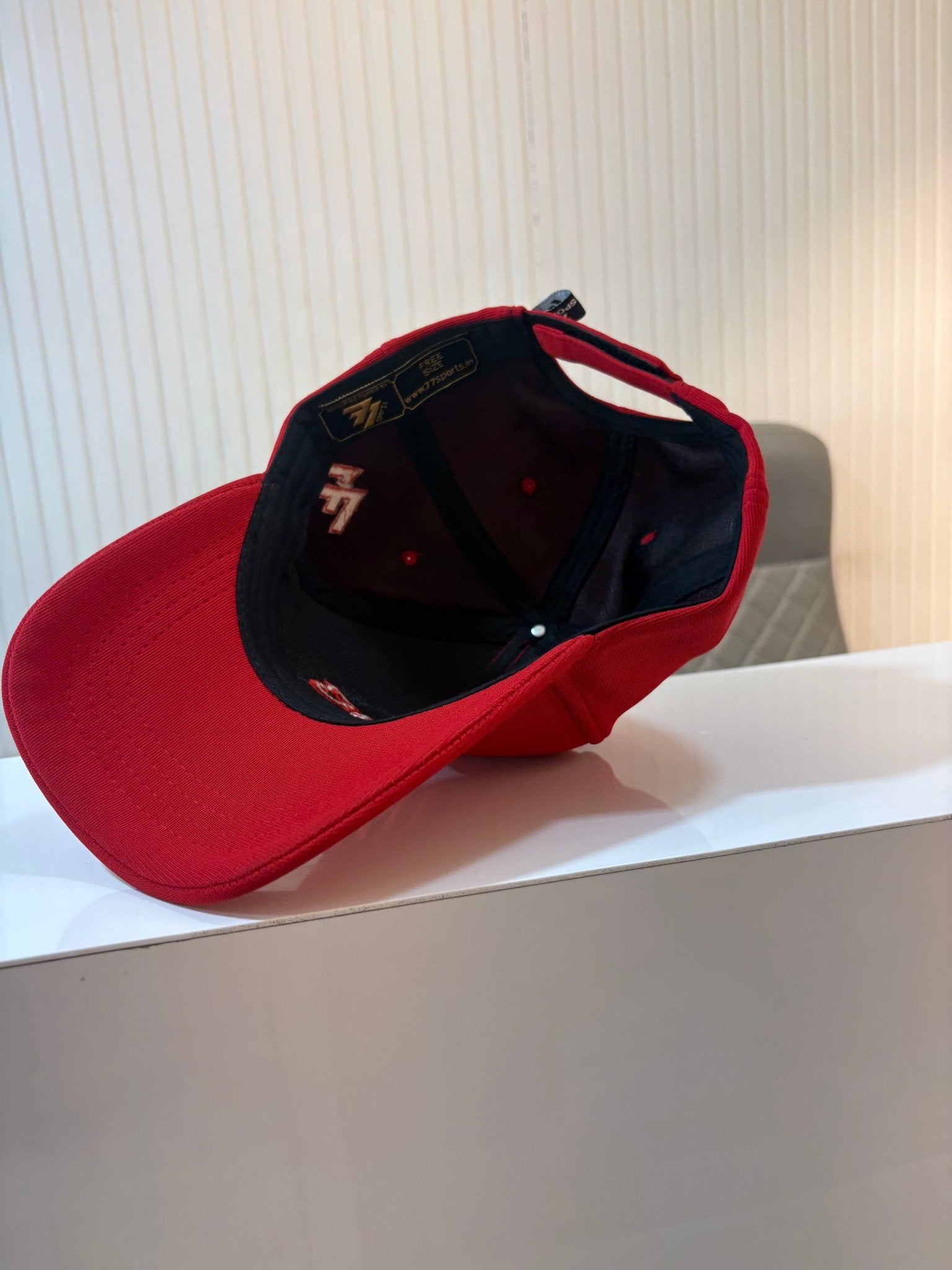 NYC BLAZE RED - FLEXI PREMIUM CAP - 77sports in