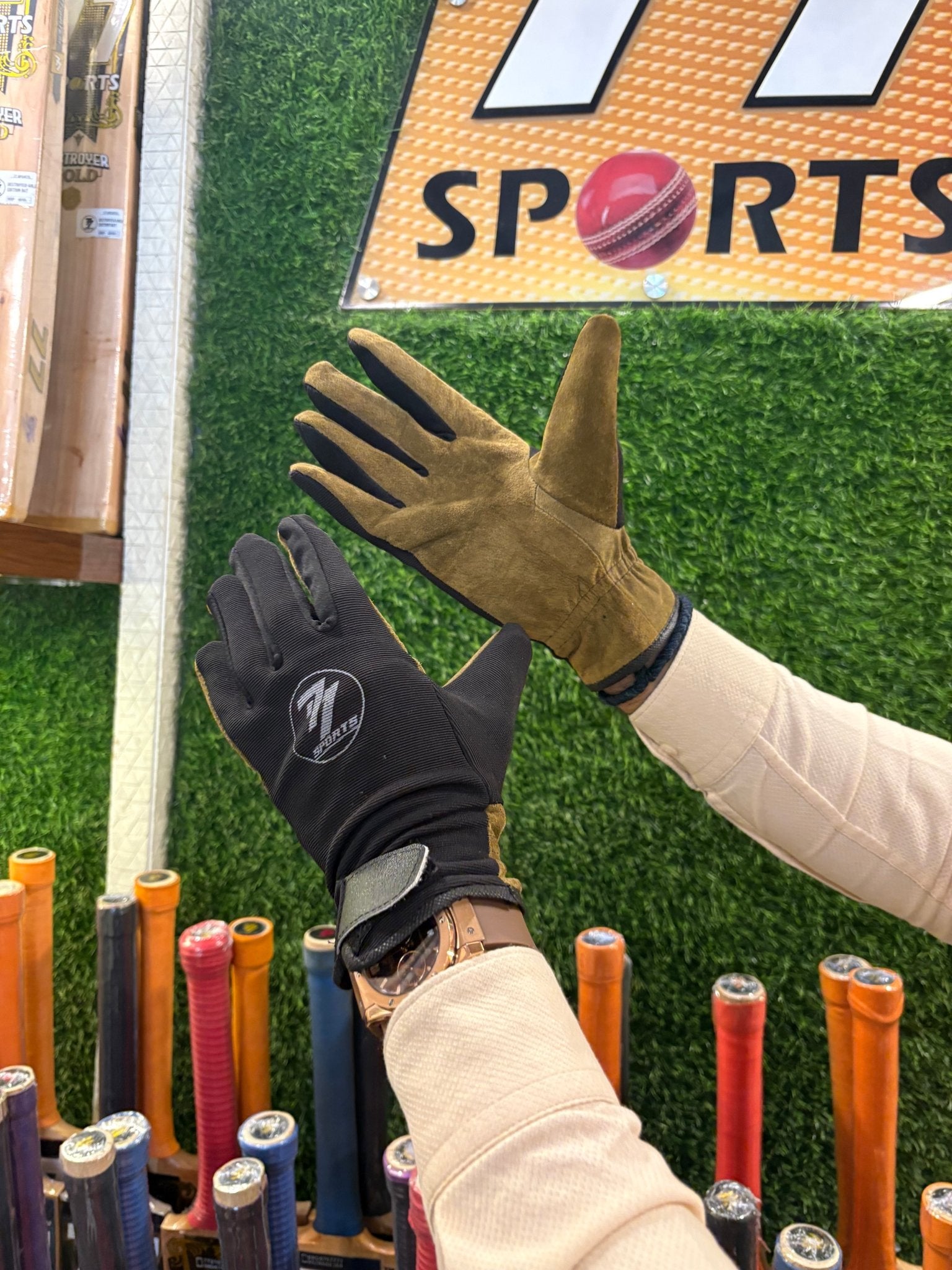 Premium Velvet Feel Batting Gloves - 77sports in
