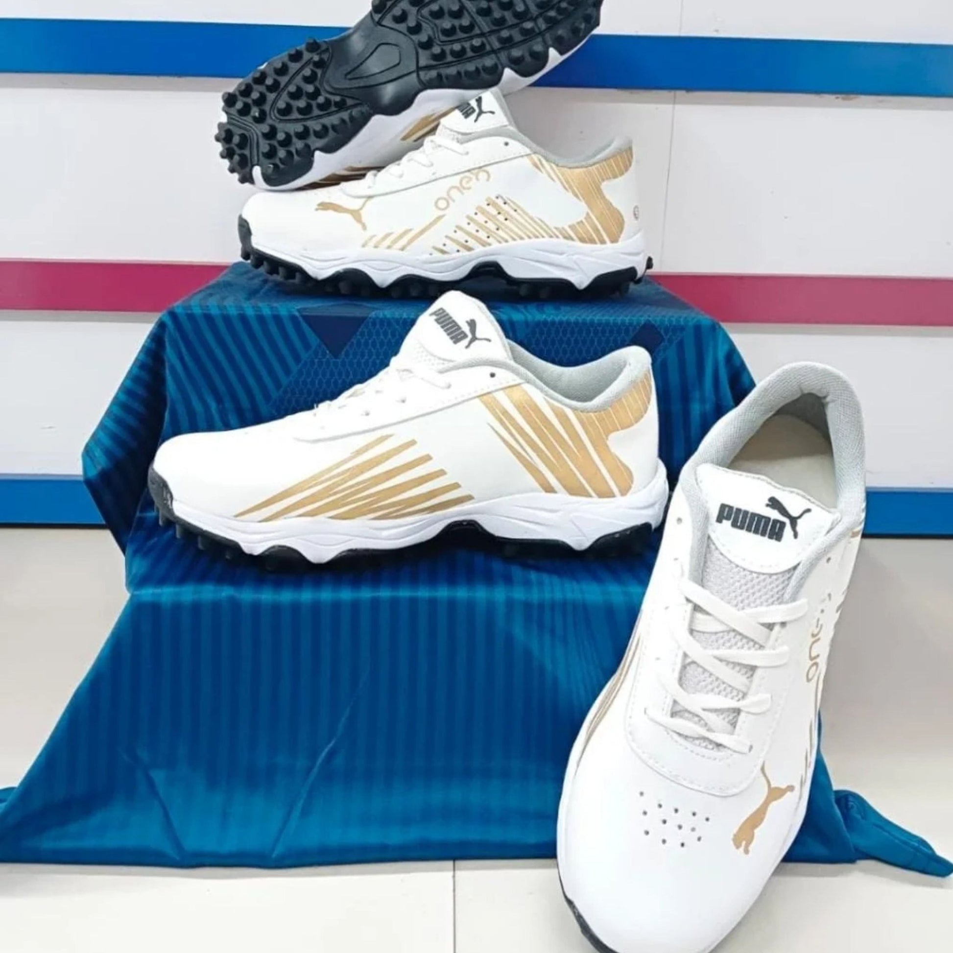 Puma White Gold Virat Kohli Edition Sports Shoes