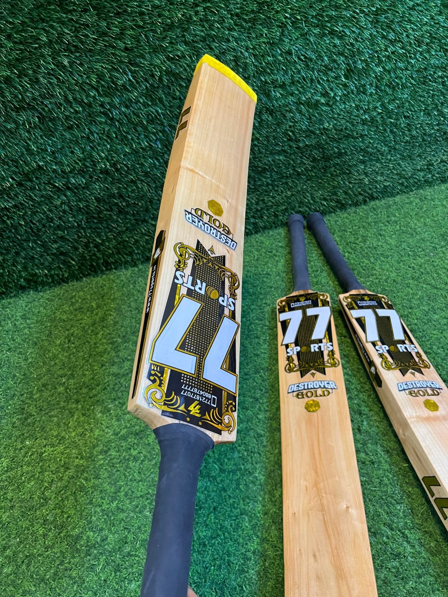 PURE NON SCOOP BAT - 34 inch US SIZE BAT - DESTROYER GOLD EDITION - 77sports in