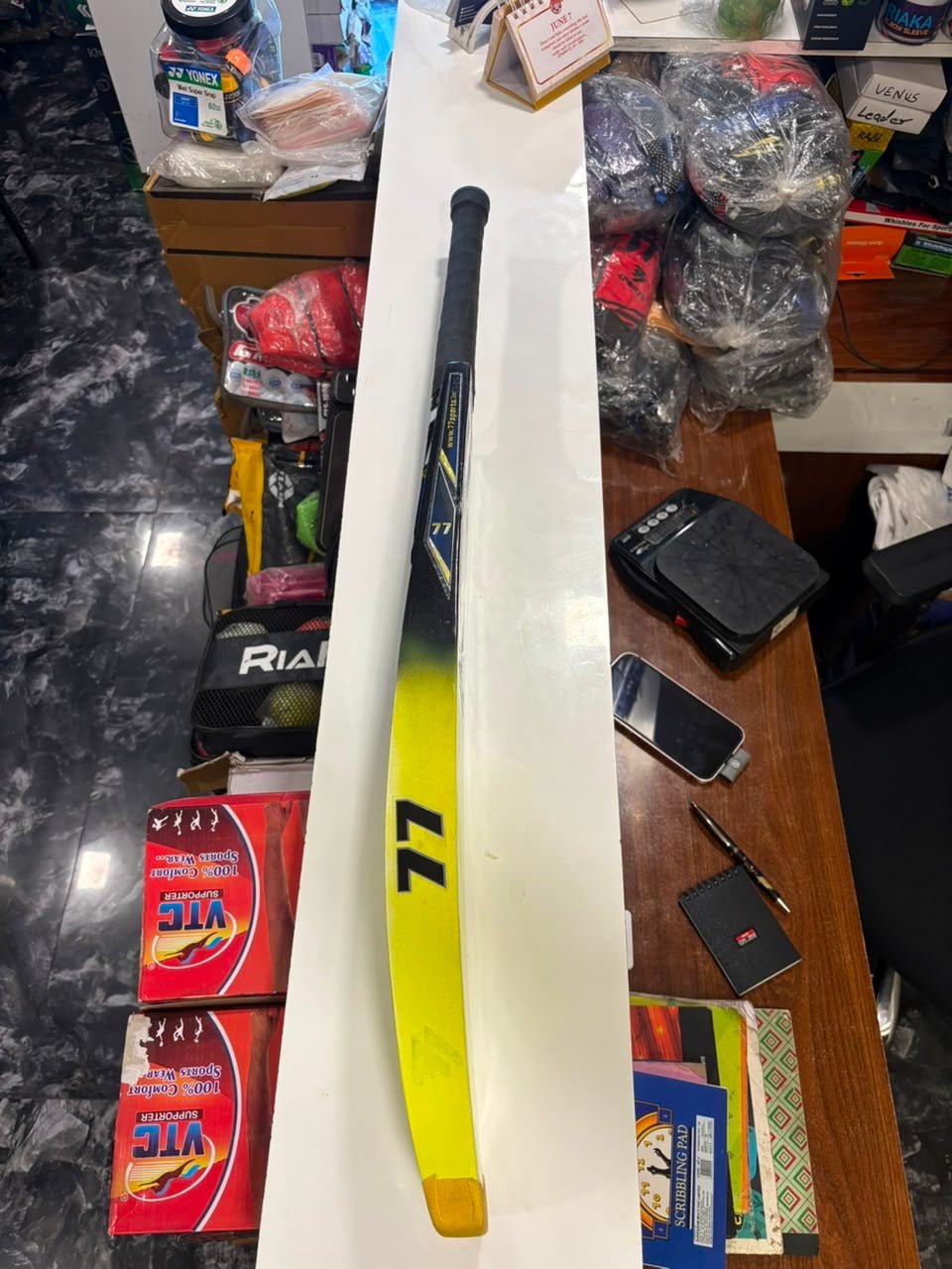 RAINY BATS - SEMI DOUBLE BLADE PLAYERS EDITION - 77sports in