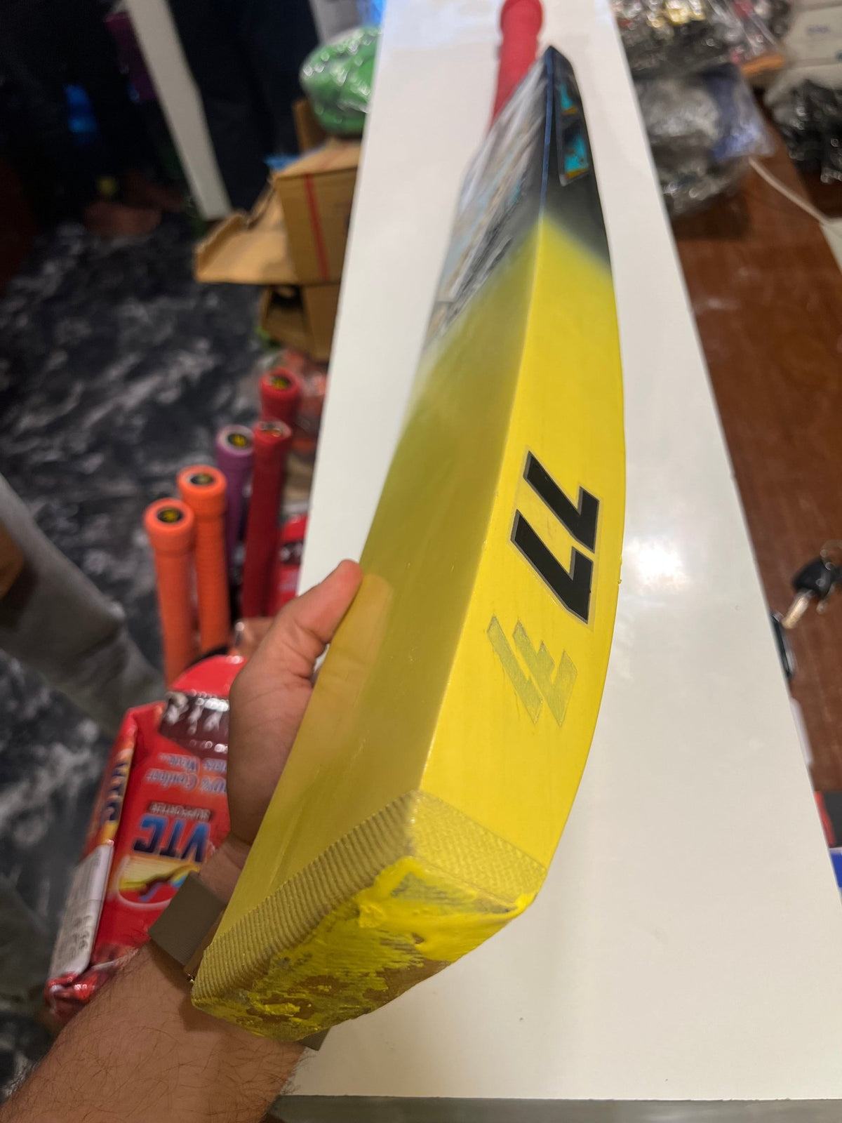 RAINY SEASON BAT - PREMIUM DOUBLE BLADE 890-990 gm only - 77sports in