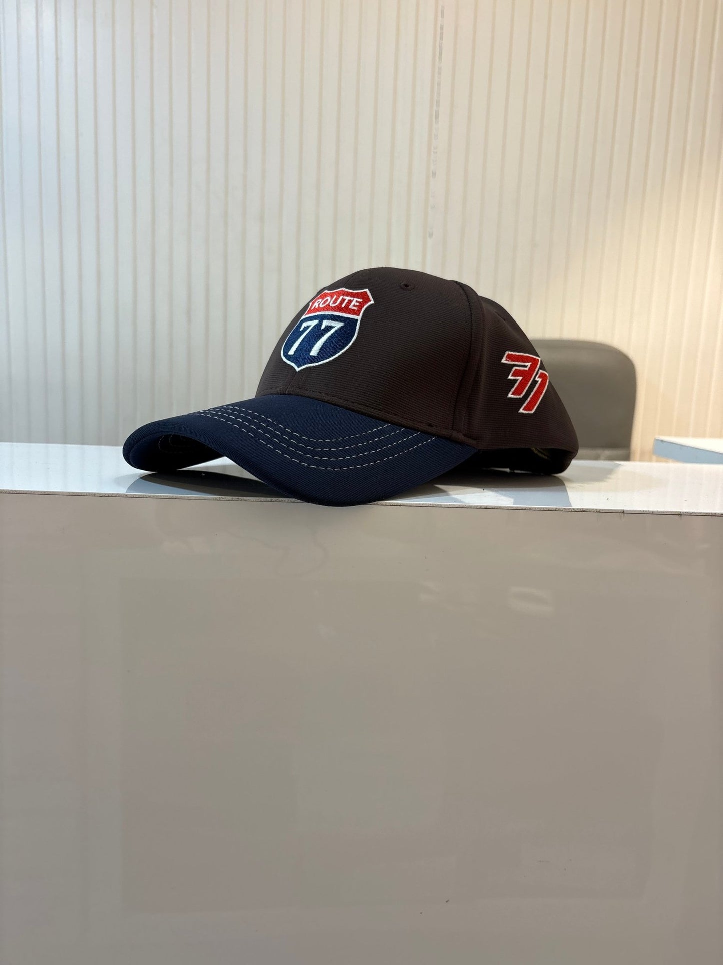 ROUTE 77 - NAVY BROWN JEANS FINISH FLEXI CAP - 77sports in