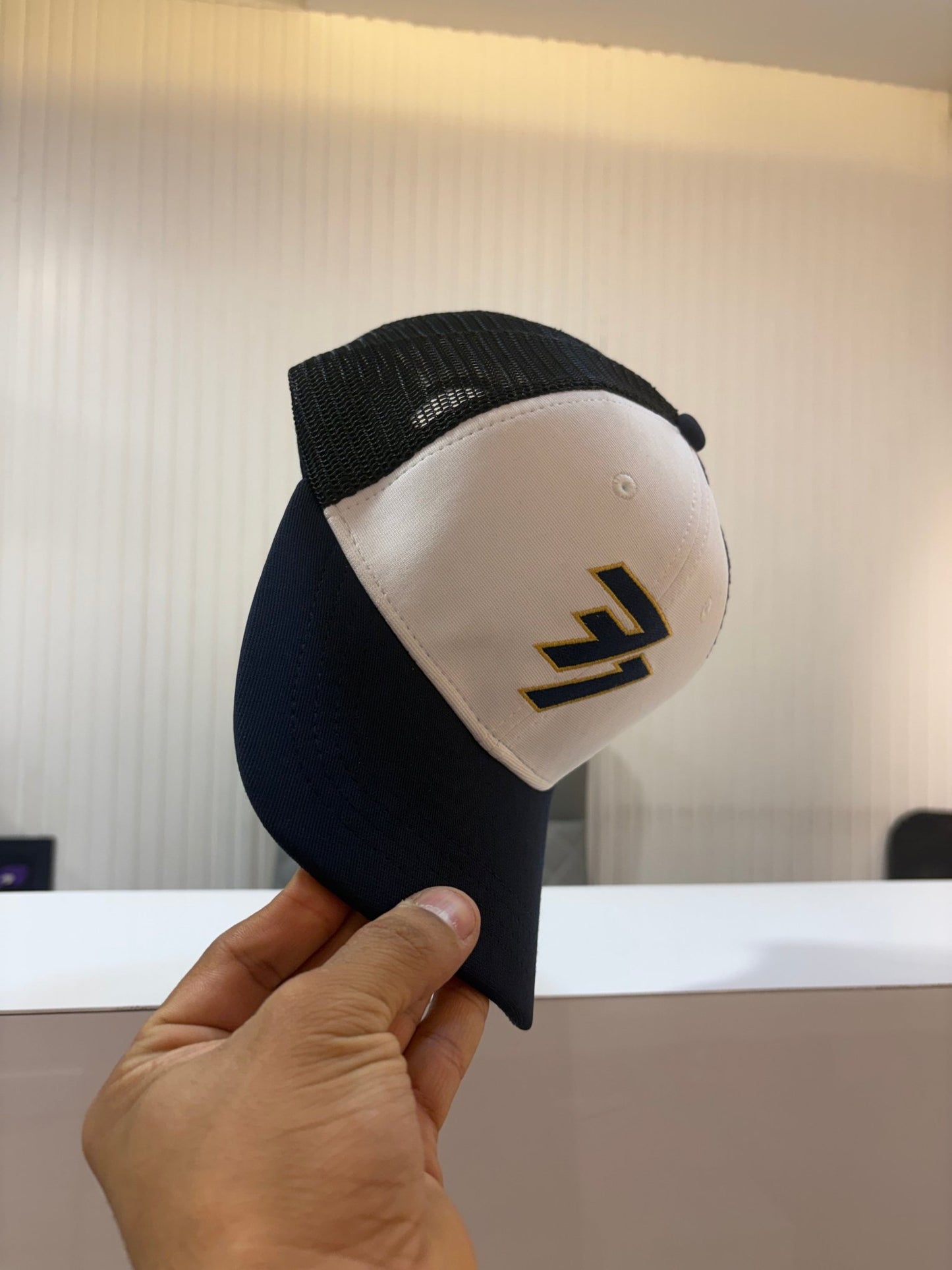 SUMMER COOL SERIES CAP - NETTED WHITE NAVY - 77sports in